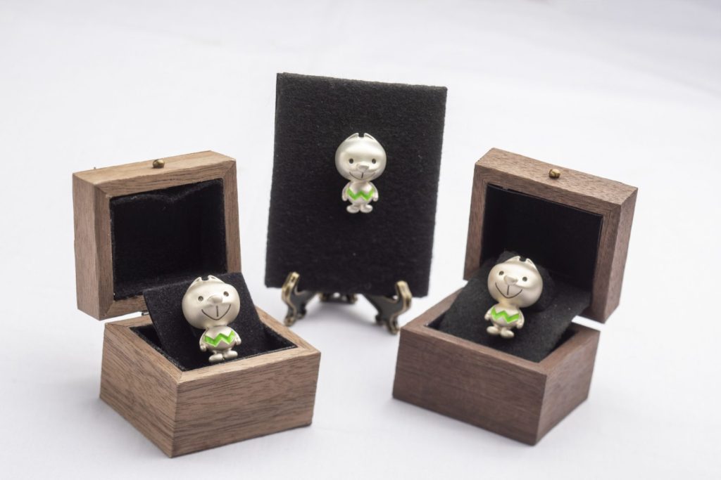 きいちゃん ブローチ